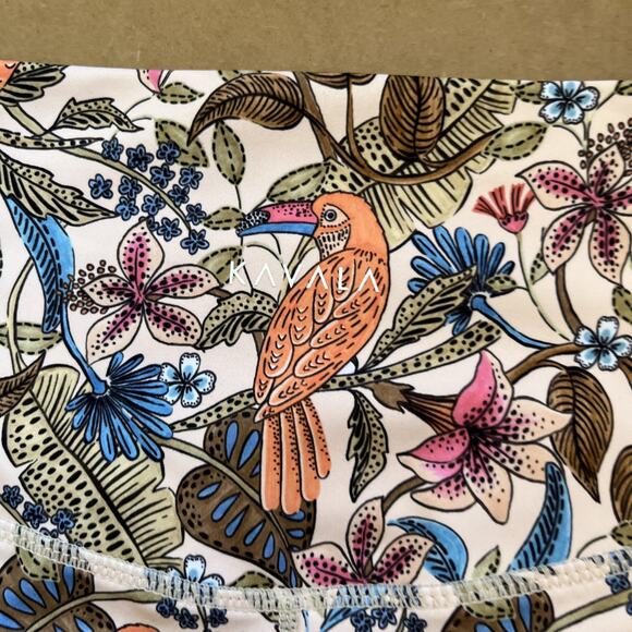 Kavala collective Lua leggings, Paradiso sand Size Small FITS XS - Picture 6 of 11